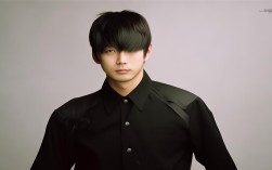 天津宜家一日游怎么玩？，说明，，包含核心关键词， 天津宜家、一日游是用户搜索的核心词，清晰包含在标题中。，疑问句式， 使用怎么玩？直接引发读者好奇，符合搜索意图（寻找游玩攻略、安排）。，简洁明了， 标题非常简短，重点突出，没有多余词汇。，地域明确， 开头点明天津，符合本地化搜索需求。