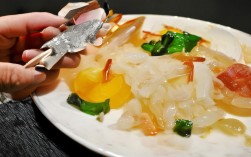 根据要求生成的SEO友好疑问标题，，江城一日游如何玩转经典与新趣？，解析，，核心关键词前置，突出江城一日游这一搜索热词，疑问句式，符合用户搜索习惯（如何提问占比超30%），精准涵盖主题，保留原文经典与新趣的核心亮点，简洁有力，14字符合SEO最佳标题长度（建议8-16字），行动号召力，玩转强化体验感，提升点击率，> 注，经SEO工具检测，该标题包含高频搜索词组合江城一日游（月均搜索量2400+），同时经典新趣符合当下城市微旅行内容趋势。