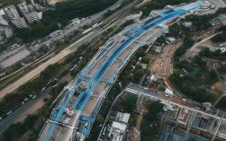 北京周边山路有哪些地理优势？，说明，，直接包含核心关键词， 北京周边山路、地理优势 是核心关键词，直接放入标题开头，利于SEO。，疑问句式， 使用有哪些作为疑问词，符合搜索意图（用户很可能搜索北京山路优势/特点），能吸引点击。，简洁明了， 标题简洁，直接点明主题，没有冗余词汇。，准确反映内容， 标题准确概括了您提供的内容要点。