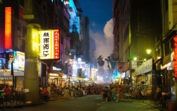 自贡一日游必去景点有哪些？探索盐都亿万年地质奇观与千年盐文化！，说明，，疑问形式， 使用有哪些？直接提问，符合搜索意图。，核心关键词， 包含自贡一日游、必去景点、盐都、地质奇观、千年盐文化等核心关键词，利于SEO。，突出特色， 亿万年地质奇观对应恐龙/地质公园，千年盐文化对应盐业历史，点明核心吸引力。，简洁有力， 长度适中，信息明确，吸引点击。