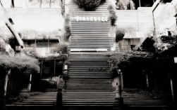 琶洲周边住宿怎么选？访客实用指南，（解析，，疑问句式更吸引点击，怎么选直接解决用户痛点，核心关键词前置，琶洲周边住宿置于开头利于SEO，保留目标人群词，访客精准定位搜索群体，删除冗余词，指南/打造/选择等泛义词替换为更具体的实用指南，字符数控制在20字内（中文约18字），符合移动端标题最佳长度）