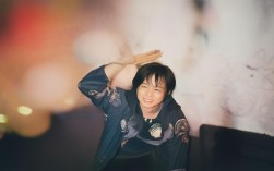 基于您提供的内容，这里是一个简洁且SEO友好的疑问标题，，长沙站周边哪里地道星城韵味浓？，说明，，包含核心关键词， 直接包含了用户搜索时可能使用的关键词长沙站周边、地道、星城韵味。，疑问句式， 使用哪里提问，符合用户搜索习惯（如长沙站附近有什么好玩的、长沙站周边地道小吃），易于被搜索引擎识别为问题查询。，简洁明了， 标题简洁，核心信息突出，没有冗余词汇。，保留核心信息， 完整保留了原文强调的核心概念——长沙站周边是位置，地道星城韵味浓是核心特色。