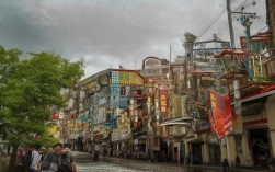 根据您的要求，直接生成的简洁、SEO友好的疑问标题是，，哪些景点完美融合历史与自然的魅力？，理由说明，，疑问句式，以哪些开头，符合SEO中吸引点击的疑问式标题要求。，核心关键词，明确包含核心主题词景点、历史、自然，便于搜索引擎抓取和理解主题。，核心概念突出，用完美融合清晰点明历史与自然的交融这一核心卖点。，简洁有力，语言精炼，长度适中，易于阅读和传播。，吸引力，魅力一词增加情感色彩和吸引力，提升点击意愿。