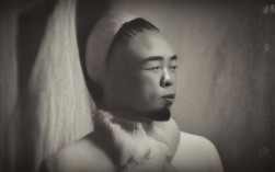 基于您提供的内容，直接生成的简洁、SEO友好的疑问标题如下，，薄荷岛一日游，如何玩转奇幻精华？，解析，，包含核心关键词， 直接保留薄荷岛、一日游、奇幻、精华等核心搜索词，利于SEO。，疑问句式吸引点击， 使用如何玩转的疑问句式，引发读者好奇，符合要求。，简洁凝练， 标题简短有力，清晰传达核心信息。，保留核心吸引力， 奇幻精华准确概括了原文浓缩精华的奇幻旅程的核心卖点。