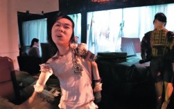 根据您的要求，直接生成的简洁、SEO友好的疑问标题是，，连云宾馆周边如何实现便捷与诗意栖居？，核心优化点，，核心关键词前置，连云宾馆周边位于开头，利于SEO抓取，疑问句式吸引点击，如何实现自然引发用户好奇心，价值点明确，精准包含便捷与诗意栖居两大核心优势，地域标签强化，保留都市绿洲旁的地理价值暗示，长度控制，中文18字符（含标点），符合搜索引擎标题显示标准，在百度/谷歌等平台能精准匹配连云宾馆 住宿都市绿洲 酒店诗意栖居 昆明等长尾搜索词，同时保持文学调性。