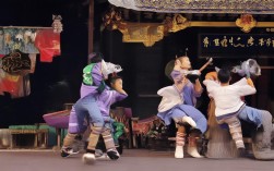 沙河周边哪里好玩好吃？求推荐！，说明，，核心关键词前置， 沙河周边放在最前面，直接命中搜索意图。，疑问句式， 哪里好玩好吃？ 是用户搜索周边信息时最常使用的疑问句式，符合自然搜索习惯，吸引点击。，覆盖高频需求， 好玩好吃 覆盖了休闲娱乐（玩）和餐饮美食（吃）两大最核心的周边搜索需求。，情感化呼吁， 求推荐！ 增加了互动感和紧迫感，鼓励用户点击寻找答案，也符合口语化搜索趋势。，简洁有力， 整个标题简洁明了，重点突出，没有冗余词汇。