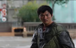 根据你的要求，直接生成的简洁且SEO友好的疑问标题是，，吉林一日游如何高效玩转北国江城？，说明，，疑问句式， 以如何开头，符合要求。，核心关键词前置， 吉林一日游是核心搜索词，放在开头最利于SEO。，包含核心信息， 保留了高效（对应原文高效体验）和北国江城（吉林市别称，突出特色）。，简洁有力， 玩转一词比体验魅力更口语化、更简洁有力，符合攻略目标。，SEO友好， 标题清晰包含用户搜索吉林一日游攻略时最关心的核心要素（时间短、效率高、特色体验）。