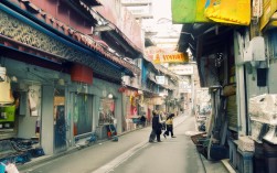 基于您的要求，直接生成的简洁、SEO友好的疑问标题如下，，沈阳建筑大学周边有什么？生活便利指南，说明，，疑问句式， 周边有什么？ 是用户搜索周边信息时常用的疑问句式，能有效吸引点击。，核心关键词， 完整包含沈阳建筑大学、周边、生活这些核心搜索词。，补充说明（生活便利指南）， 明确点出内容的主题是生活指南，并加入便利这个用户关心的价值点，提升相关性和吸引力。，简洁性， 标题简洁明了，直接点题。