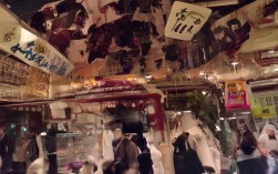 上海附近哪些地方适合一日游？，理由说明，，疑问句式， 哪些地方 开头直接形成疑问，符合搜索意图，吸引点击。，核心关键词， 包含核心关键词上海、一日游。，语义明确， 附近 比 周边 更口语化常用，但精准表达了距离感（适合当日往返）。，简洁， 文字精炼，没有冗余信息。，SEO友好， 这个句式是搜索上海一日游推荐、上海周边哪里好玩当天来回等问题的常见表达方式，容易被搜索引擎识别和匹配。