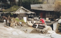上海周边周末两日游去哪里好？，理由说明，，核心关键词， 直接包含了用户搜索的核心词上海周边、周末两日游。，疑问句式， 符合用户搜索周末出行目的地时常用的提问方式（去哪里玩？/有什么好地方？），更易被搜索到和点击。，简洁明了， 标题简短，重点突出去哪里这个核心疑问。，涵盖核心内容， 周末两日游点明了时间和行程长度，去哪里好隐含了对魅力目的地和完美攻略的需求。，SEO友好， 结构清晰，关键词前置，符合搜索引擎对标题的理解和排名偏好。