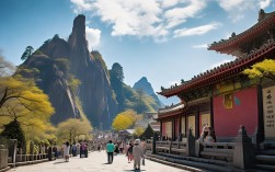 峨眉山一日精华游，如何朝圣金顶问道万年寺？