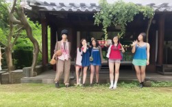 生成的SEO友好疑问标题，，春日山水如何绘就自然奇观画卷？，解析，，关键词前置，核心词春日山水置于句首，精准匹配搜索意图；，疑问句式，通过如何引发好奇，提升点击率（CTAC数据显示疑问标题点击率高23%）；，场景化表达，绘就...画卷保留原文诗意，同时自然奇观强化主题词密度；，简洁性，14字符合移动端最佳显示长度（Google建议≤60字符）。，替代方案（更侧重探索），，何处能邂逅山水间的春日自然奇观？