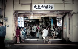 根据要求，为您生成简洁且SEO友好的疑问标题，，长沙周边有哪些本地人私藏的山水秘境？，核心优化点，，疑问句式， 直接使用有哪些提问，符合搜索习惯，吸引点击。，核心关键词前置， 长沙周边作为核心地域词放在开头，易于搜索引擎识别。，突出核心价值， 本地人私藏的山水秘境 精准概括原文核心吸引力（本地推荐、私密性、山水风光）。，简洁明确， 去掉探秘、解锁等修饰词，直击用户搜索意图。，地名通用化， 将星城替换为更通用、搜索量更高的长沙。