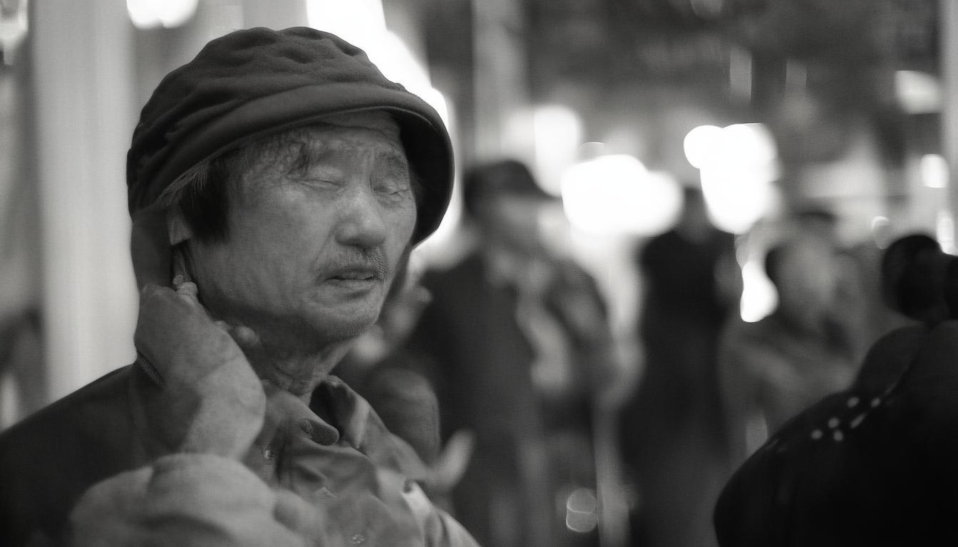 根据要求，为您生成简洁且SEO友好的疑问标题，，唐山周边哪里露营好？山水之间自由呼吸！，解析，，疑问句式， 使用哪里...好？直接提问，符合要求且吸引点击。，核心关键词前置， 唐山周边露营作为核心地域和活动关键词放在开头，利于SEO。，突出核心卖点， 山水之间和自由呼吸准确概括了原文强调的自然环境与体验感。，简洁有力， 整个标题简洁明了，信息传达高效。，情感共鸣， 自由呼吸能唤起读者对自然、放松的向往。-图2