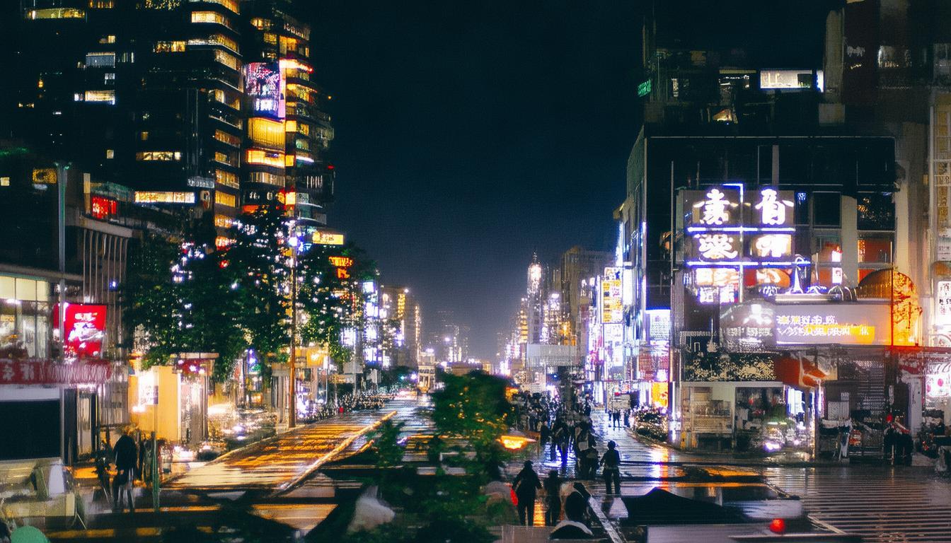 基于重庆市区，山城魅力的核心这一核心信息，生成的最简洁且SEO友好的疑问标题为，，山城魅力核心在哪里？重庆市区探索，直接包含核心关键词，山城魅力、核心、重庆市区。，疑问句式吸引点击，在哪里？引发好奇。，简洁明了，字数控制在合理范围内。，定位清晰，明确指向探索重庆市区。，突出主题，强调山城魅力是其核心特色。-图1