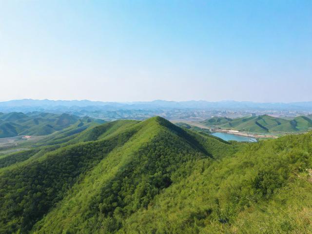 北京周边周末短途游怎么安排?,理由说明,,疑问句式, 使用怎么安排?直接提问,符合搜索意图,吸引用户点击寻找答案。,核心关键词, 包含了用户最可能搜索的关键词组合,,北京周边 (核心目的地),周末 (核心时间),短途游 (核心旅行类型),简洁明了, 标题长度适中,信息清晰,没有冗余词。,涵盖原文核心, 北京周边、周末、短途旅行体验的核心要素都包含在内。,SEO友好, 将最重要的关键词放在标题靠前位置,结构符合搜索习惯。-图3 北京周边周末短途游怎么安排?,理由说明,,疑问句式, 使用怎么安排?直接提问,符合搜索意图,吸引用户点击寻找答案。,核心关键词, 包含了用户最可能搜索的关键词组合,,北京周边 (核心目的地),周末 (核心时间),短途游 (核心旅行类型),简洁明了, 标题长度适中,信息清晰,没有冗余词。,涵盖原文核心, 北京周边、周末、短途旅行体验的核心要素都包含在内。,SEO友好, 将最重要的关键词放在标题靠前位置,结构符合搜索习惯。-图3