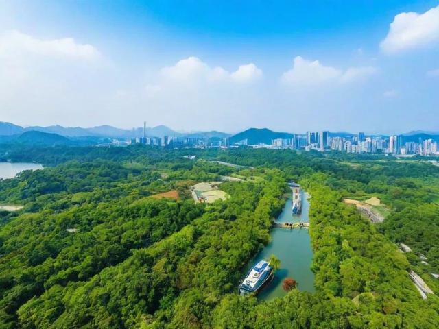 杭州萧山出发周边自驾游有哪些必玩路线?解锁N种景点攻略-图2 杭州萧山出发周边自驾游有哪些必玩路线?解锁N种景点攻略-图2