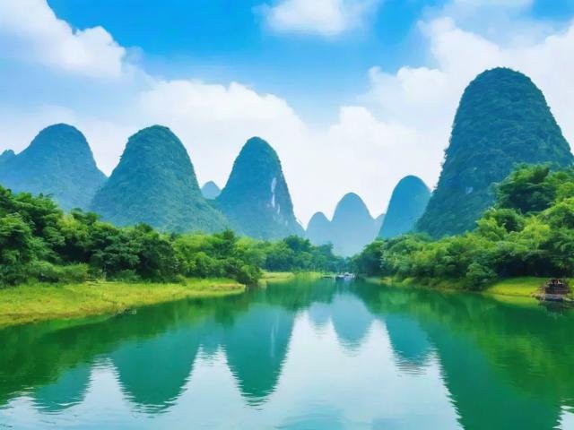 基于您提供的内容，这是一个简洁且SEO友好的疑问标题，，贵阳亲子游哪里好？山水课堂解锁孩子成长新体验！，解析，，核心关键词前置， 贵阳亲子游是核心搜索词，放在开头利于SEO。，疑问句式， 哪里好？ 是常见的搜索疑问句式，能吸引点击。，突出亮点， 山水课堂 点明了独特卖点（在自然中学习）。，强调价值， 解锁孩子成长新体验 直接点明对用户的核心价值（孩子的成长）。，简洁有力， 整个标题精炼地概括了内容核心，符合要求。-图2