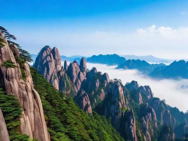 黄山周边哪里能找到徽州秘境?,理由说明,,直接包含核心关键词, 黄山周边、徽州秘境是用户搜索的核心关键词,直接放入标题利于SEO。,疑问句式引发兴趣, 哪里能找到 是一个自然、简洁的疑问句,能吸引用户点击寻找答案。,简洁明了, 标题非常简短,核心信息突出。,突出秘境价值, 秘境一词点明了原文中宝藏地和避开主流景点(不止奇松云海)的核心吸引力。,避免冗余, 省略了不止奇松云海和等你探访等修饰语,标题更聚焦核心搜索意图。-图3 黄山周边哪里能找到徽州秘境?,理由说明,,直接包含核心关键词, 黄山周边、徽州秘境是用户搜索的核心关键词,直接放入标题利于SEO。,疑问句式引发兴趣, 哪里能找到 是一个自然、简洁的疑问句,能吸引用户点击寻找答案。,简洁明了, 标题非常简短,核心信息突出。,突出秘境价值, 秘境一词点明了原文中宝藏地和避开主流景点(不止奇松云海)的核心吸引力。,避免冗余, 省略了不止奇松云海和等你探访等修饰语,标题更聚焦核心搜索意图。-图3