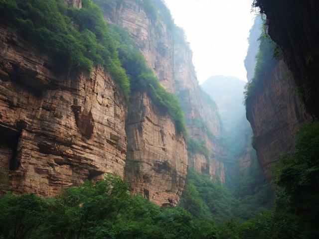 太行山脉的喀斯特奇观?探秘崆山白云洞的神秘地貌-图1 太行山脉的喀斯特奇观?探秘崆山白云洞的神秘地貌-图1