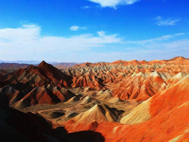 哪些地质奇观与生态宝库兼具神秘与生命力?-图1 哪些地质奇观与生态宝库兼具神秘与生命力?-图1