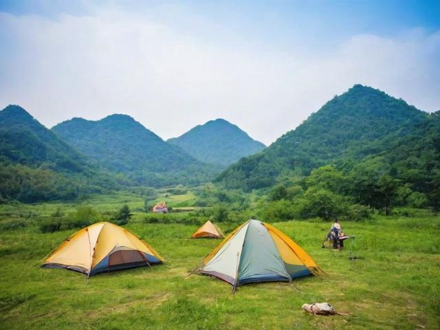 成都周边露营去哪里?探索自然之美的绝佳地点推荐-图1 成都周边露营去哪里?探索自然之美的绝佳地点推荐-图1