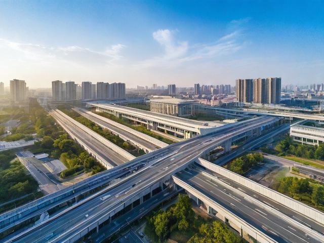 为什么交通枢纽周边是高效出行的首选地?-图1 为什么交通枢纽周边是高效出行的首选地?-图1