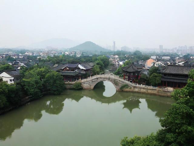 南阳一日游如何规划?历史古迹与自然风光最佳路线推荐-图1 南阳一日游如何规划?历史古迹与自然风光最佳路线推荐-图1