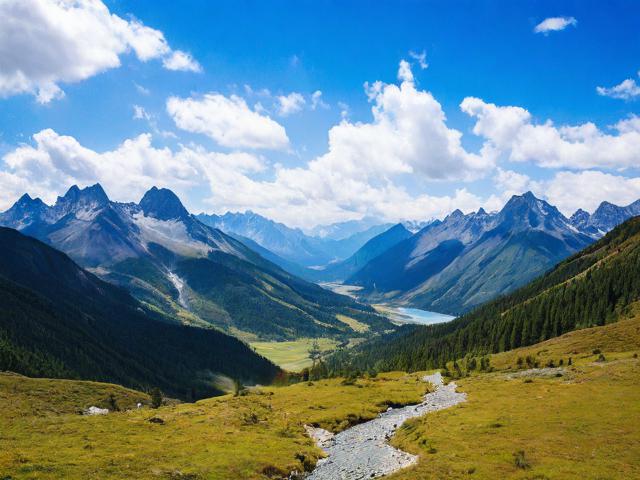 根据要求，为您生成简洁且SEO友好的疑问标题，，为何大山包国家公园被誉为云端奇观？，理由说明，，直接核心关键词， 包含核心关键词大山包国家公园和特色描述云端奇观，利于搜索。，疑问句式， 使用为何开头，形成疑问句，引发读者好奇，点击欲强。，简洁明了， 标题简短有力，清晰传达核心信息。，突出特色， 云端奇观精准概括了原文描述的核心亮点（云端上的自然奇观），并用引号强调，吸引眼球。，SEO友好， 被誉为是常见搜索表达方式，符合用户搜索习惯。-图4