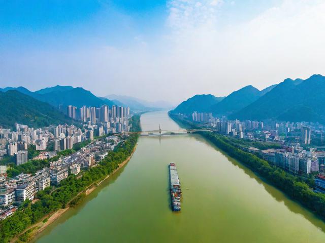 根据您的要求，直接生成的简洁、SEO友好的疑问标题是，，宜宾南溪周边一日游哪里好玩？长江边诗意时光攻略，核心优化点解析，，疑问句式， 使用哪里好玩？符合要求，吸引搜索者点击。，核心关键词前置， 宜宾南溪周边一日游 是核心搜索词，放在开头最利于SEO。，包含核心地点和主题， 明确包含宜宾南溪、周边、一日游、长江边。，保留核心吸引力， 诗意时光攻略 保留了原文的核心情感和特色（诗意），并点明是攻略，符合用户搜索意图。，简洁明了， 标题长度适中，信息完整，易于阅读和理解。-图3