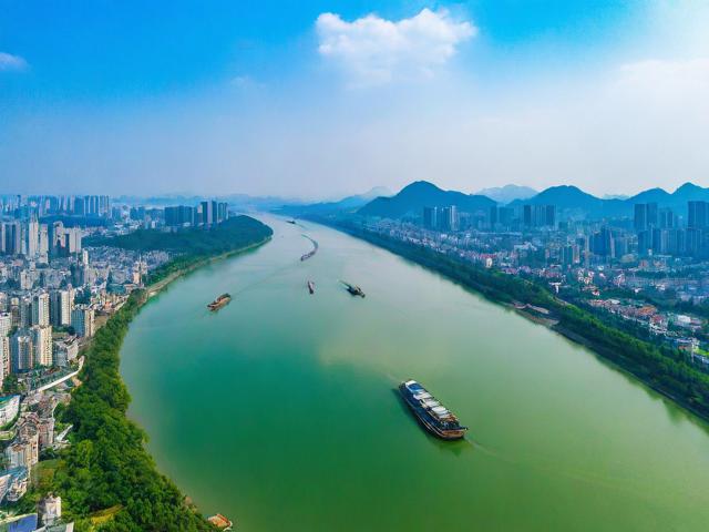 根据您的要求，直接生成的简洁、SEO友好的疑问标题是，，宜宾南溪周边一日游哪里好玩？长江边诗意时光攻略，核心优化点解析，，疑问句式， 使用哪里好玩？符合要求，吸引搜索者点击。，核心关键词前置， 宜宾南溪周边一日游 是核心搜索词，放在开头最利于SEO。，包含核心地点和主题， 明确包含宜宾南溪、周边、一日游、长江边。，保留核心吸引力， 诗意时光攻略 保留了原文的核心情感和特色（诗意），并点明是攻略，符合用户搜索意图。，简洁明了， 标题长度适中，信息完整，易于阅读和理解。-图4