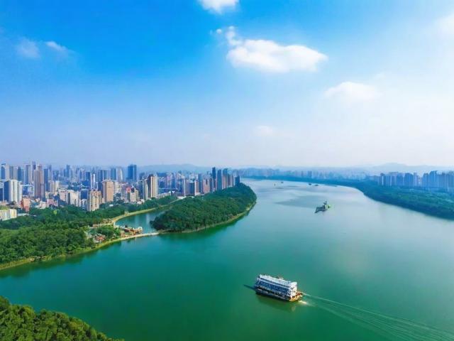 岳阳周边一日游自驾怎么玩?解锁湖光山色隐藏景点推荐-图2 岳阳周边一日游自驾怎么玩?解锁湖光山色隐藏景点推荐-图2