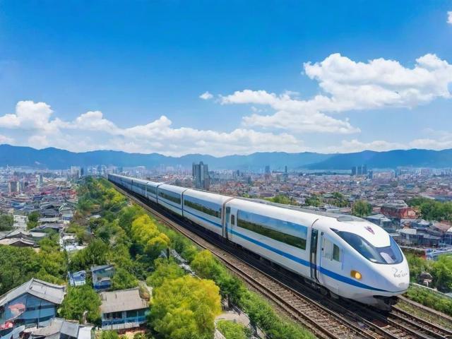 昆明周边高铁一日游如何解锁短途旅行新体验?-图1 昆明周边高铁一日游如何解锁短途旅行新体验?-图1