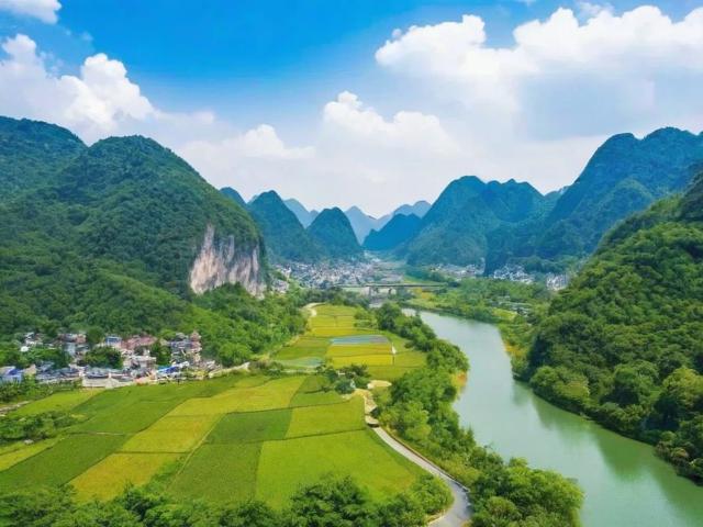 根据您的要求,这是一个简洁且SEO友好的疑问标题,,为什么周边一日游值得体验?合作理由与好处解析,说明,核心关键词前置, 周边一日游、值得体验 是核心搜索词,放在标题最前面。,明确疑问形式, 以为什么开头,直接点明是解答型内容。,突出合作价值, 合作理由与好处解析 精准概括了原文的核心论点,同时合作、理由、好处也是潜在搜索词。,简洁有力, 整体长度适中,信息明确,易于阅读和理解。,SEO友好, 包含了用户可能搜索的关键短语(周边一日游、值得体验、合作理由、好处)。-图4 根据您的要求,这是一个简洁且SEO友好的疑问标题,,为什么周边一日游值得体验?合作理由与好处解析,说明,核心关键词前置, 周边一日游、值得体验 是核心搜索词,放在标题最前面。,明确疑问形式, 以为什么开头,直接点明是解答型内容。,突出合作价值, 合作理由与好处解析 精准概括了原文的核心论点,同时合作、理由、好处也是潜在搜索词。,简洁有力, 整体长度适中,信息明确,易于阅读和理解。,SEO友好, 包含了用户可能搜索的关键短语(周边一日游、值得体验、合作理由、好处)。-图4