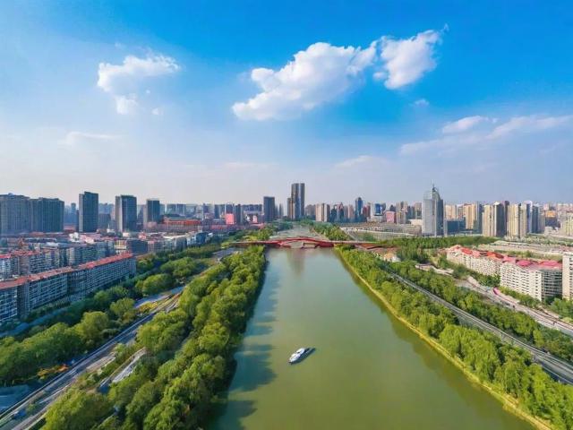 太原周边有哪些避暑胜地适合一日游？，理由说明，，核心关键词， 直接包含用户搜索的核心词太原、避暑胜地、一日游。，疑问句式， 以有哪些开头，符合用户搜索疑问的习惯，提高点击率。，地域明确， 太原周边清晰定位范围。，季节需求， 避暑胜地精准点出夏日清凉的核心诉求。，行程时长， 一日游满足用户对短途出游的需求。，简洁有力， 标题简短，信息点明确，易于阅读和理解。-图2