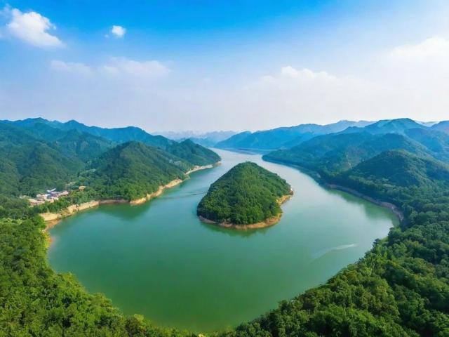 鞍山周边一日游去哪?探秘山水人文交织的宝藏路线-图4 鞍山周边一日游去哪?探秘山水人文交织的宝藏路线-图4