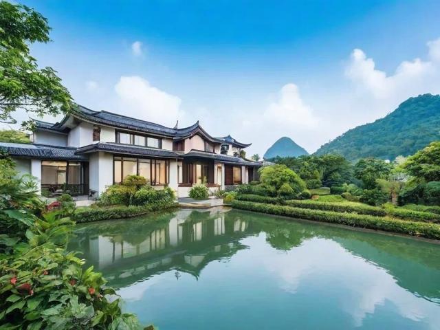 基于肇庆别墅出租一日游，尽享岭南风情的私密之旅的核心信息，生成的简洁、SEO友好疑问标题为，，如何体验肇庆别墅一日游，尽享岭南私密风情？，优化说明，，疑问句式，以如何开头引发用户好奇心，提高点击率。，核心关键词前置，将主要搜索词肇庆别墅一日游放在标题开头，利于SEO抓取。，突出核心卖点，明确包含核心吸引力岭南风情和私密。，简洁直接，去除冗余词（如出租、尽享、之旅），保留最关键信息。，语义清晰，准确传达在肇庆通过租别墅进行一日游，享受岭南私密风情的核心内容。-图3
