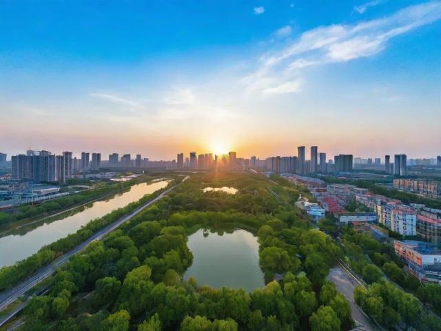 邯郸周边一日游有哪些精选路线?2024最新报价参考!,说明,,疑问句式, 使用有哪些开头,直接形成问题,符合疑问标题要求。,核心关键词, 包含核心搜索词邯郸周边一日游、精选路线、报价。,简洁明了, 标题清晰表达了文章的核心内容——提供路线选择和价格信息。,突出时效性, 2024最新强调信息的时效性和价值,吸引点击。,SEO友好, 结构符合用户搜索习惯(去哪里玩+有什么路线+多少钱),关键词前置且自然融合。,结尾引导, 参考!暗示文章提供有价值的信息,鼓励点击查看详情。-图1 邯郸周边一日游有哪些精选路线?2024最新报价参考!,说明,,疑问句式, 使用有哪些开头,直接形成问题,符合疑问标题要求。,核心关键词, 包含核心搜索词邯郸周边一日游、精选路线、报价。,简洁明了, 标题清晰表达了文章的核心内容——提供路线选择和价格信息。,突出时效性, 2024最新强调信息的时效性和价值,吸引点击。,SEO友好, 结构符合用户搜索习惯(去哪里玩+有什么路线+多少钱),关键词前置且自然融合。,结尾引导, 参考!暗示文章提供有价值的信息,鼓励点击查看详情。-图1