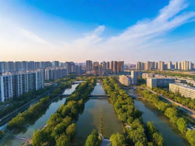 邯郸周边一日游有哪些精选路线?2024最新报价参考!,说明,,疑问句式, 使用有哪些开头,直接形成问题,符合疑问标题要求。,核心关键词, 包含核心搜索词邯郸周边一日游、精选路线、报价。,简洁明了, 标题清晰表达了文章的核心内容——提供路线选择和价格信息。,突出时效性, 2024最新强调信息的时效性和价值,吸引点击。,SEO友好, 结构符合用户搜索习惯(去哪里玩+有什么路线+多少钱),关键词前置且自然融合。,结尾引导, 参考!暗示文章提供有价值的信息,鼓励点击查看详情。-图2 邯郸周边一日游有哪些精选路线?2024最新报价参考!,说明,,疑问句式, 使用有哪些开头,直接形成问题,符合疑问标题要求。,核心关键词, 包含核心搜索词邯郸周边一日游、精选路线、报价。,简洁明了, 标题清晰表达了文章的核心内容——提供路线选择和价格信息。,突出时效性, 2024最新强调信息的时效性和价值,吸引点击。,SEO友好, 结构符合用户搜索习惯(去哪里玩+有什么路线+多少钱),关键词前置且自然融合。,结尾引导, 参考!暗示文章提供有价值的信息,鼓励点击查看详情。-图2