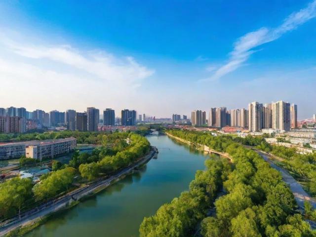 邯郸周边一日游有哪些精选路线?2024最新报价参考!,说明,,疑问句式, 使用有哪些开头,直接形成问题,符合疑问标题要求。,核心关键词, 包含核心搜索词邯郸周边一日游、精选路线、报价。,简洁明了, 标题清晰表达了文章的核心内容——提供路线选择和价格信息。,突出时效性, 2024最新强调信息的时效性和价值,吸引点击。,SEO友好, 结构符合用户搜索习惯(去哪里玩+有什么路线+多少钱),关键词前置且自然融合。,结尾引导, 参考!暗示文章提供有价值的信息,鼓励点击查看详情。-图3 邯郸周边一日游有哪些精选路线?2024最新报价参考!,说明,,疑问句式, 使用有哪些开头,直接形成问题,符合疑问标题要求。,核心关键词, 包含核心搜索词邯郸周边一日游、精选路线、报价。,简洁明了, 标题清晰表达了文章的核心内容——提供路线选择和价格信息。,突出时效性, 2024最新强调信息的时效性和价值,吸引点击。,SEO友好, 结构符合用户搜索习惯(去哪里玩+有什么路线+多少钱),关键词前置且自然融合。,结尾引导, 参考!暗示文章提供有价值的信息,鼓励点击查看详情。-图3