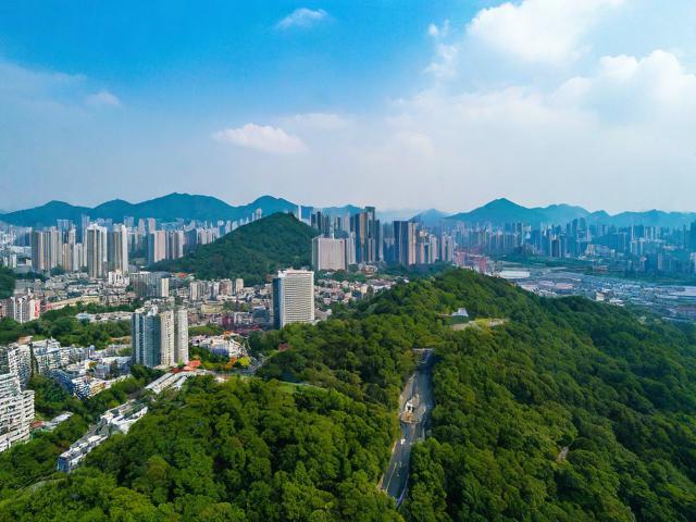 基于你的需求,这是一个简洁且SEO友好的疑问标题,,成都市区与周边精华游怎么玩?,解析,,核心关键词前置, 成都市区、周边精华游 直接放在开头,符合搜索习惯且突出重点。,疑问句式, 怎么玩? 是用户搜索旅游攻略时的常见疑问,能有效吸引目标用户点击。,简洁明了, 标题简短,没有冗余词汇,清晰传达主题(行程推荐的核心就是怎么玩)。,SEO友好, 包含了用户最可能搜索的关键词组合(成都+市区+周边+精华游+怎么玩),易于被搜索引擎抓取和匹配相关搜索。-图1 基于你的需求,这是一个简洁且SEO友好的疑问标题,,成都市区与周边精华游怎么玩?,解析,,核心关键词前置, 成都市区、周边精华游 直接放在开头,符合搜索习惯且突出重点。,疑问句式, 怎么玩? 是用户搜索旅游攻略时的常见疑问,能有效吸引目标用户点击。,简洁明了, 标题简短,没有冗余词汇,清晰传达主题(行程推荐的核心就是怎么玩)。,SEO友好, 包含了用户最可能搜索的关键词组合(成都+市区+周边+精华游+怎么玩),易于被搜索引擎抓取和匹配相关搜索。-图1