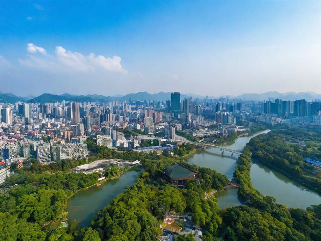 基于你的需求,这是一个简洁且SEO友好的疑问标题,,成都市区与周边精华游怎么玩?,解析,,核心关键词前置, 成都市区、周边精华游 直接放在开头,符合搜索习惯且突出重点。,疑问句式, 怎么玩? 是用户搜索旅游攻略时的常见疑问,能有效吸引目标用户点击。,简洁明了, 标题简短,没有冗余词汇,清晰传达主题(行程推荐的核心就是怎么玩)。,SEO友好, 包含了用户最可能搜索的关键词组合(成都+市区+周边+精华游+怎么玩),易于被搜索引擎抓取和匹配相关搜索。-图3 基于你的需求,这是一个简洁且SEO友好的疑问标题,,成都市区与周边精华游怎么玩?,解析,,核心关键词前置, 成都市区、周边精华游 直接放在开头,符合搜索习惯且突出重点。,疑问句式, 怎么玩? 是用户搜索旅游攻略时的常见疑问,能有效吸引目标用户点击。,简洁明了, 标题简短,没有冗余词汇,清晰传达主题(行程推荐的核心就是怎么玩)。,SEO友好, 包含了用户最可能搜索的关键词组合(成都+市区+周边+精华游+怎么玩),易于被搜索引擎抓取和匹配相关搜索。-图3