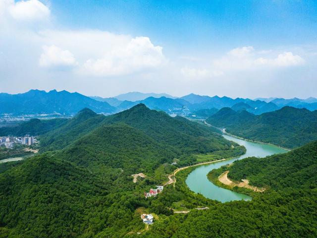 绵阳周边有哪些隐秘景点适合一日自驾?,说明,,疑问形式, 使用了有哪些...适合...?的疑问句式,符合要求,能引发读者兴趣。,核心关键词, 包含了最重要的SEO关键词,绵阳周边、隐秘景点、一日自驾。,简洁明了, 直接点明核心信息(地点,绵阳周边;方式,一日自驾;特色,隐秘景点)。,吸引力, 隐秘景点一词能有效吸引寻找独特、小众目的地的人群。-图1 绵阳周边有哪些隐秘景点适合一日自驾?,说明,,疑问形式, 使用了有哪些...适合...?的疑问句式,符合要求,能引发读者兴趣。,核心关键词, 包含了最重要的SEO关键词,绵阳周边、隐秘景点、一日自驾。,简洁明了, 直接点明核心信息(地点,绵阳周边;方式,一日自驾;特色,隐秘景点)。,吸引力, 隐秘景点一词能有效吸引寻找独特、小众目的地的人群。-图1